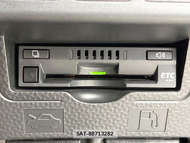 Toyota ROOMY 2018-08 6816966-4