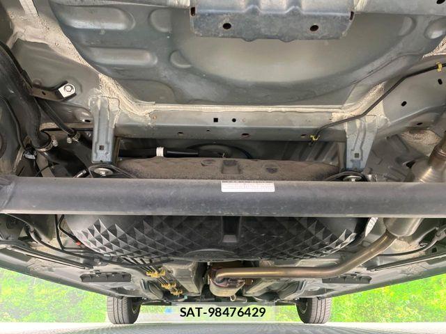 Toyota ROOMY 2017-05 6816960-18