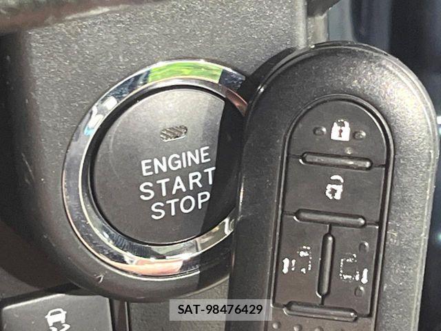 Toyota ROOMY 2017-05 6816960-6