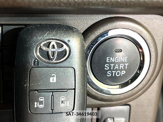 Toyota ROOMY 2022-11 6816951-6