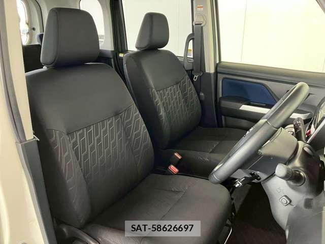 Toyota ROOMY 2019-03 6912093-10