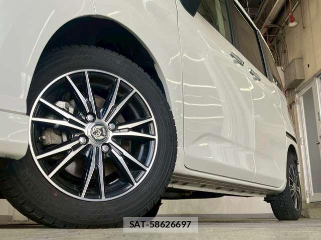 Toyota ROOMY 2019-03 6912093-11