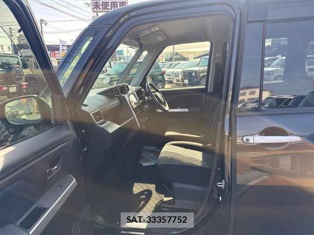 Toyota ROOMY 2021-12 6912061-17