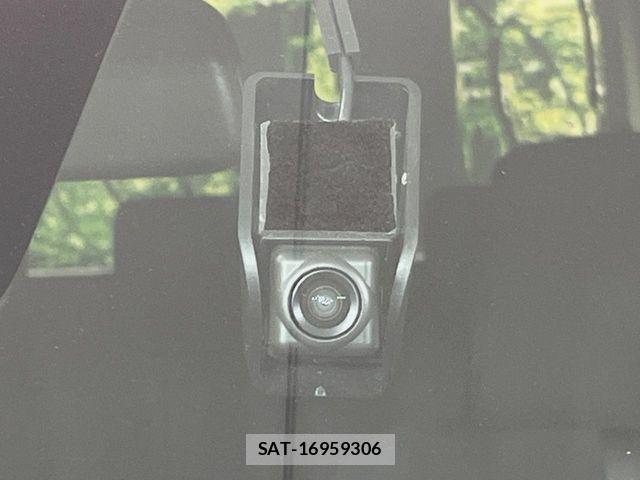 Toyota ROOMY 2020-11 6912110-8