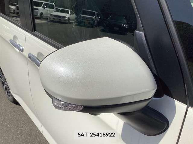 Toyota ROOMY 2025-11 6912016-13