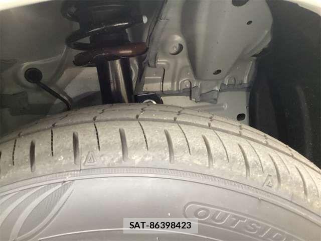 Toyota ROOMY 2026-03 6912017-14