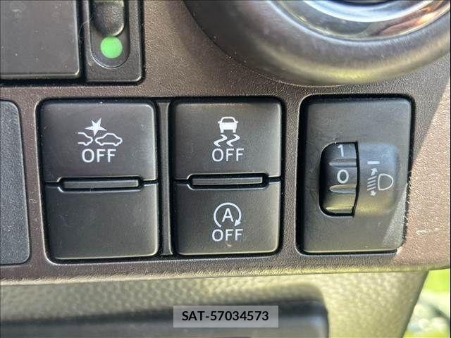 Toyota ROOMY 2017-12 6912123-19