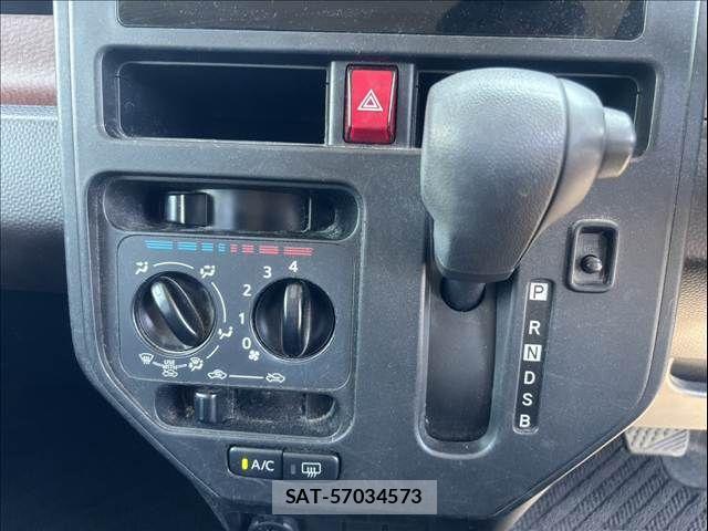 Toyota ROOMY 2017-12 6912123-28