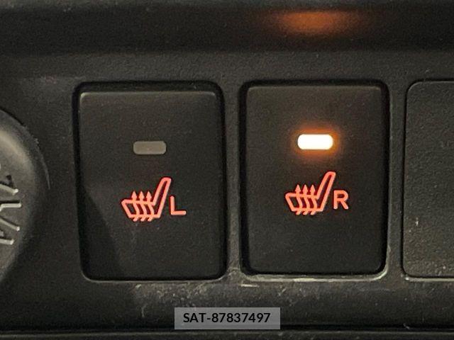 Toyota ROOMY 2021-10 6912049-6