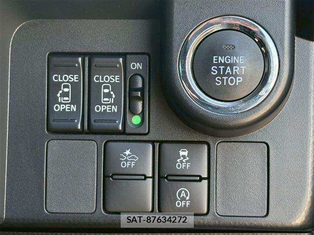 Toyota ROOMY 2017-12 6912121-21