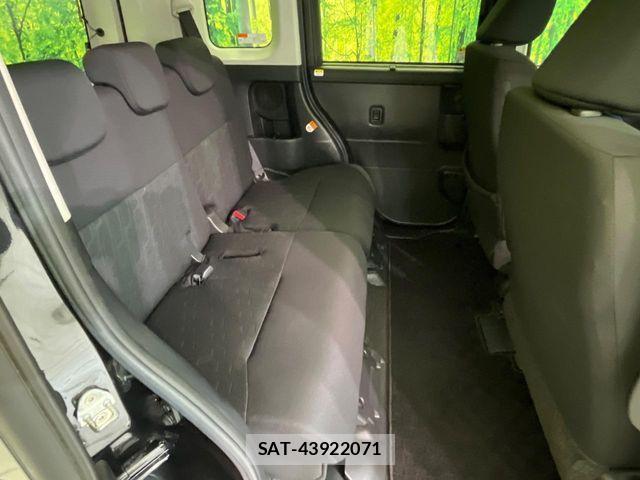 Toyota ROOMY 2019-08 6912068-8