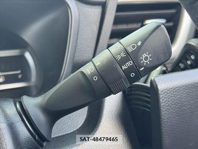 Toyota ROOMY 2019-11 6912101-26