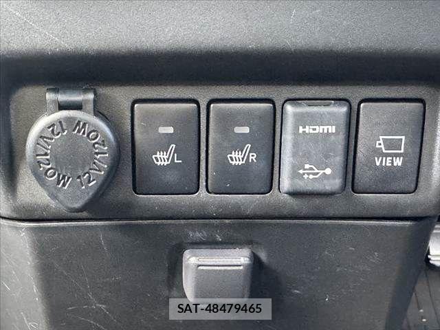 Toyota ROOMY 2019-11 6912101-29