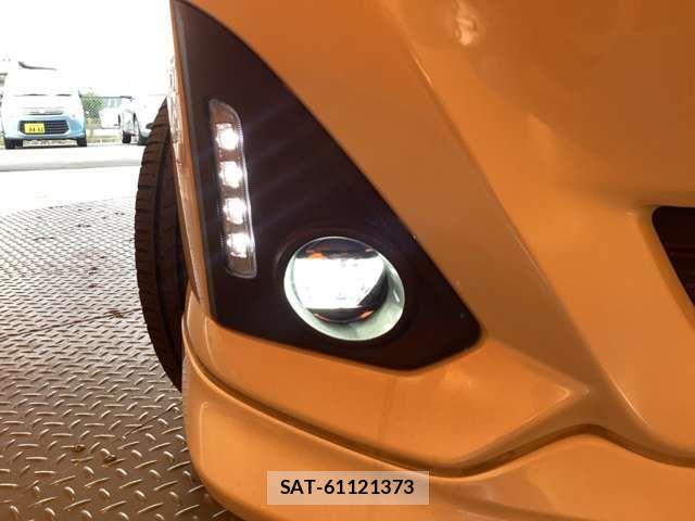 Toyota ROOMY 2018-09 6912103-15