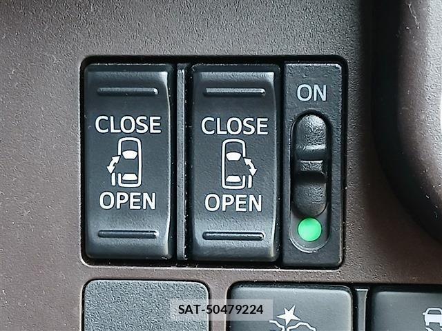 Toyota ROOMY 2019-03 6997791-3