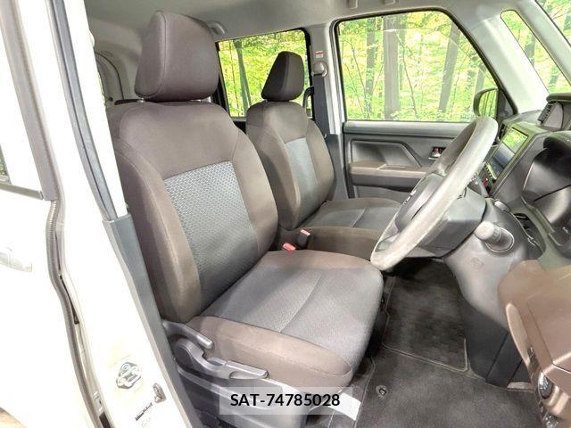 Toyota ROOMY 2023-05 6997807-7