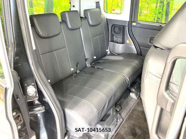 Toyota ROOMY 2023-01 6997777-8