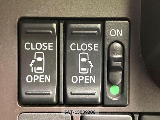 Toyota ROOMY 2018-11 6997792-4