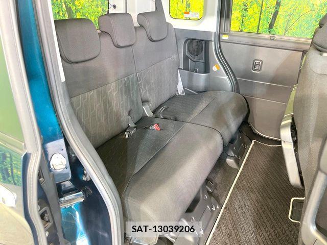 Toyota ROOMY 2018-11 6997792-8