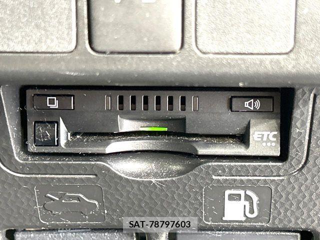 Toyota ROOMY 2022-06 6997787-6