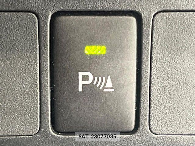 Toyota ROOMY 2023-03 7021421-6