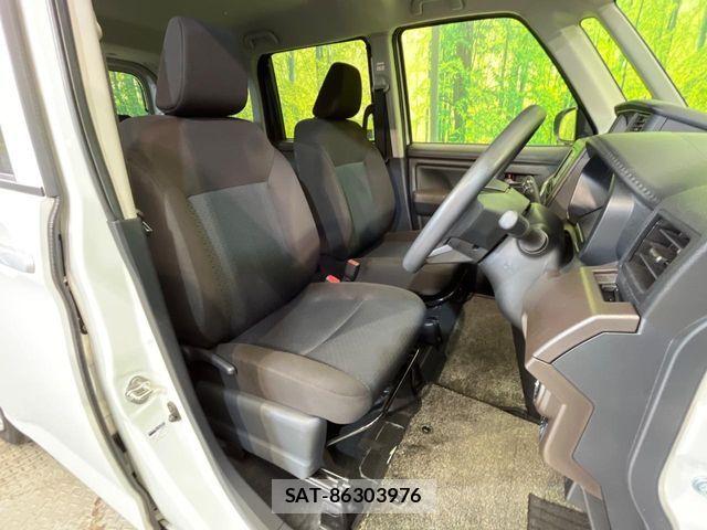 Toyota ROOMY 2021-04 7060493-8