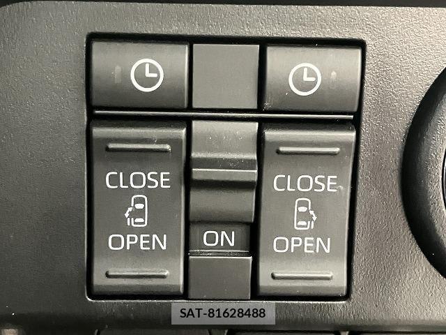 Toyota ROOMY 2023-01 7060474-6