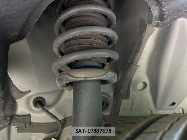 Toyota ROOMY 2023-06 7060475-19