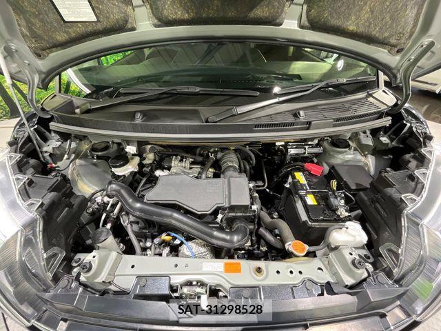 Toyota ROOMY 2023-09 7060479-17