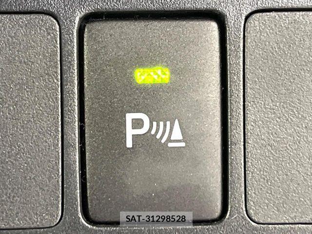 Toyota ROOMY 2023-09 7060479-6