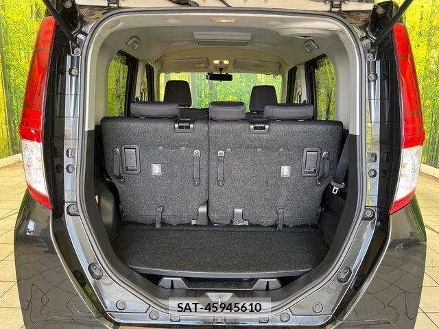 Toyota ROOMY 2018-05 7060490-9