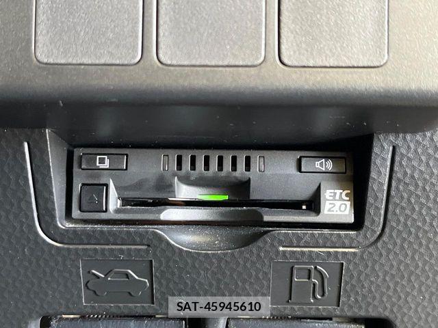 Toyota ROOMY 2018-05 7060490-6
