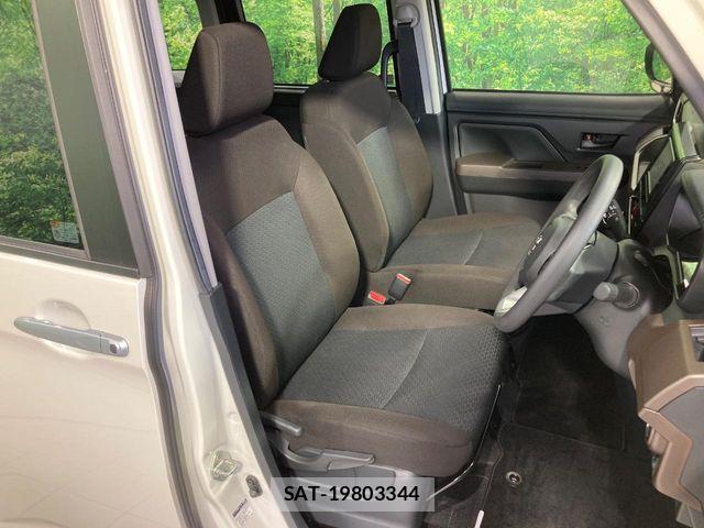 Toyota ROOMY 2023-12 7060482-7