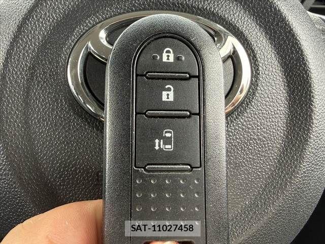 Toyota ROOMY 2017-01 7060503-21