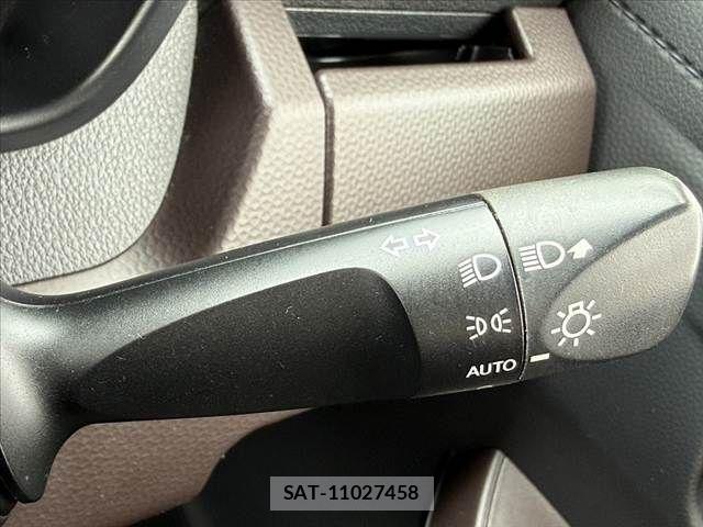 Toyota ROOMY 2017-01 7060503-24
