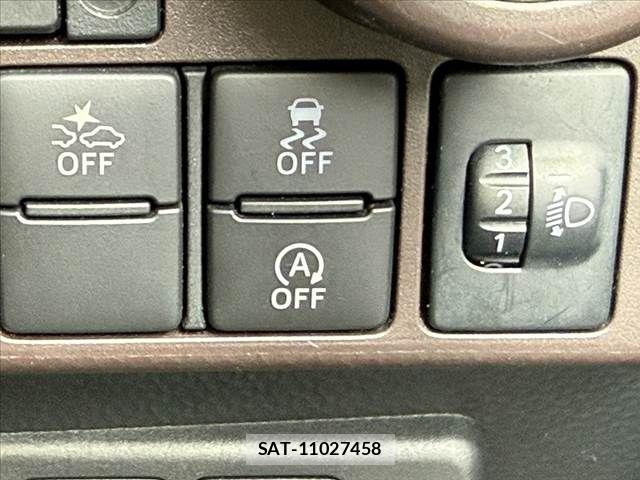 Toyota ROOMY 2017-01 7060503-6