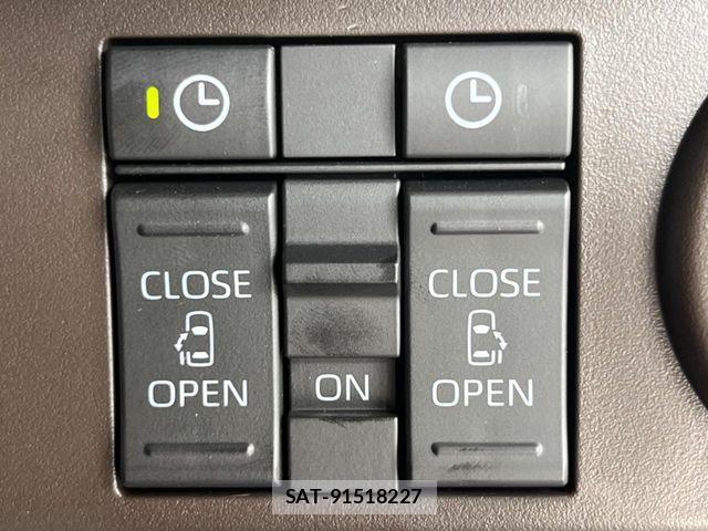 Toyota ROOMY 2023-05 7060483-3