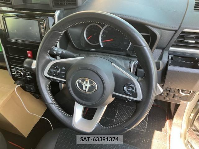 Toyota ROOMY 2021-10 7224345-9