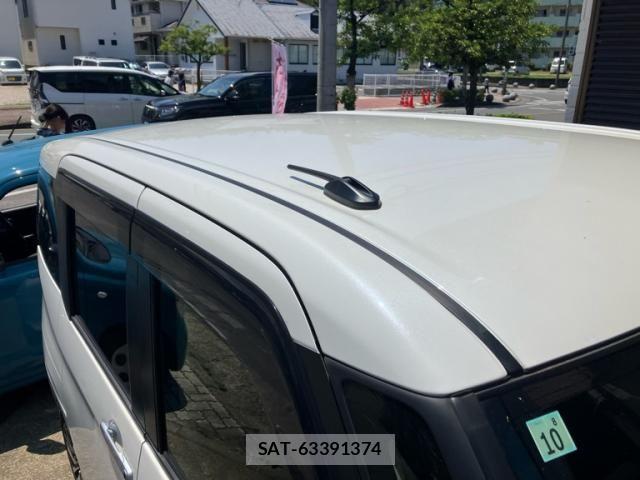Toyota ROOMY 2021-10 7224345-2