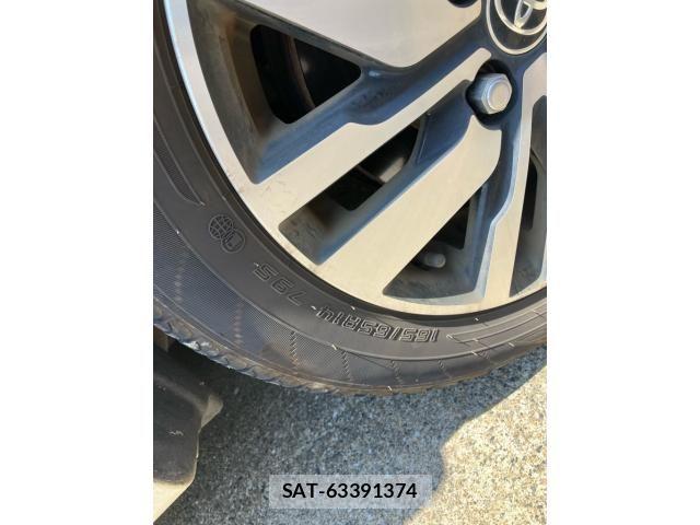 Toyota ROOMY 2021-10 7224345-5