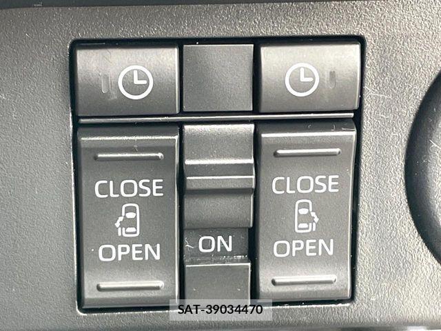 Toyota ROOMY 2021-11 7224344-5