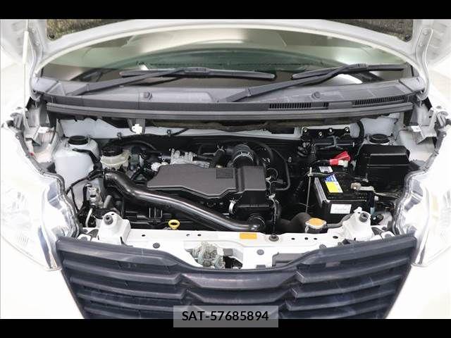 Toyota ROOMY 2019-03 7224303-24