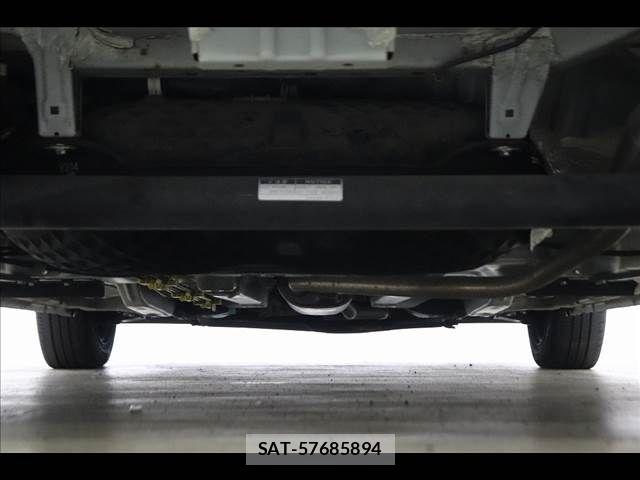 Toyota ROOMY 2019-03 7224303-25