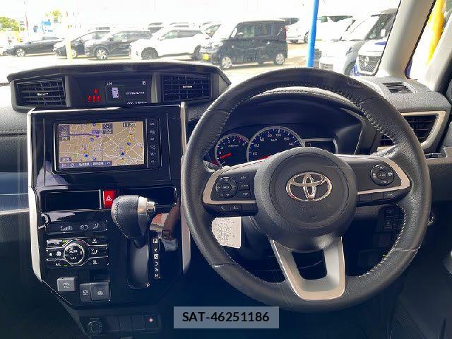 Toyota ROOMY 2021-01 7224317-1
