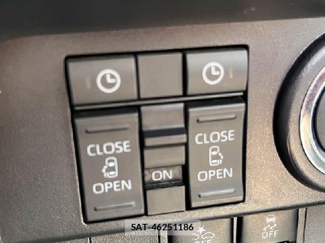 Toyota ROOMY 2021-01 7224317-5