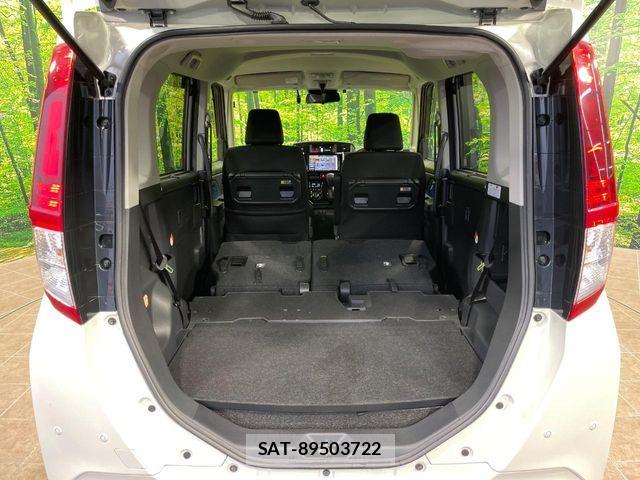 Toyota ROOMY 2019-12 7217754-9