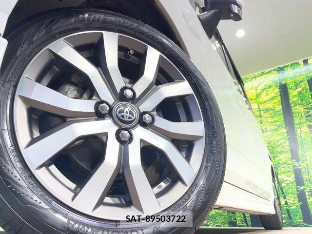 Toyota ROOMY 2019-12 7217754-12