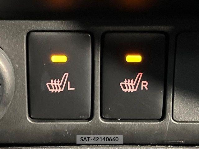 Toyota ROOMY 2017-06 7218049-5