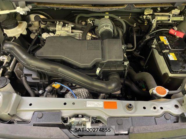 Toyota ROOMY 2023-04 7215789-17