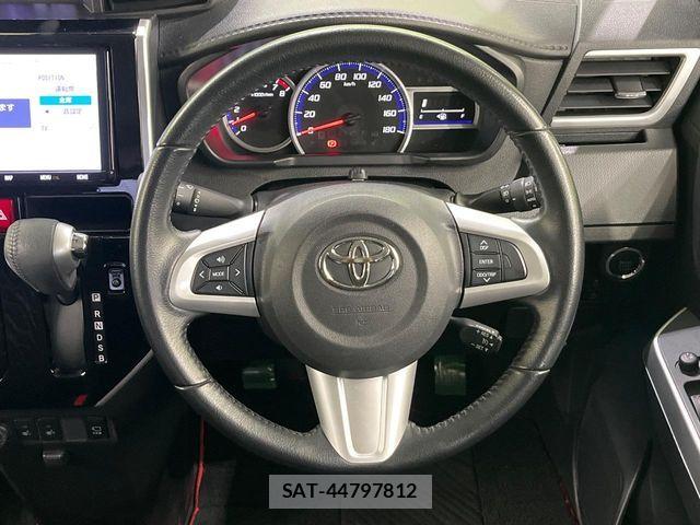 Toyota ROOMY 2019-07 7224305-10
